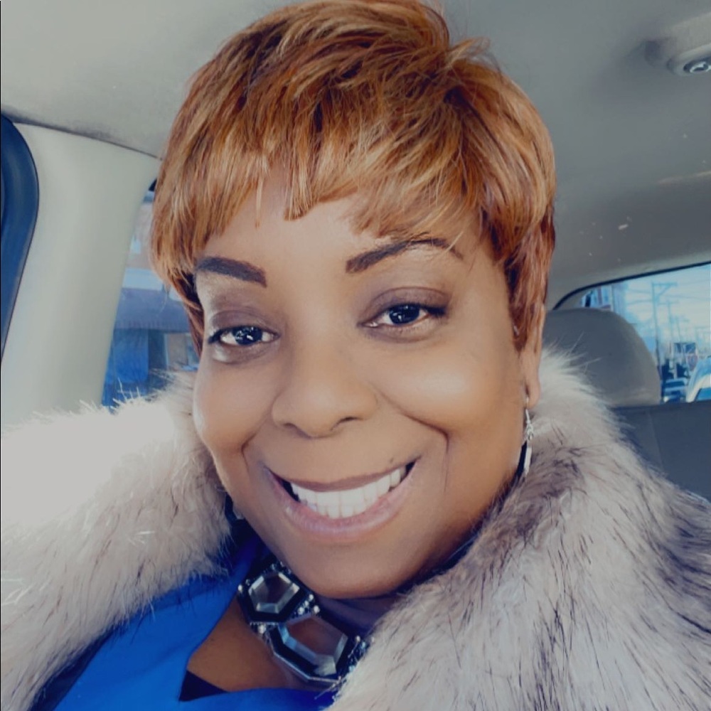 Meet your Posher, Cheryl